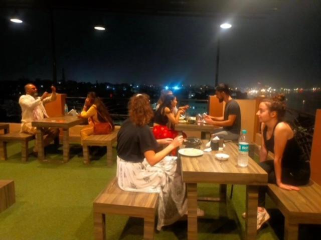 Backpackers Park Hostel *